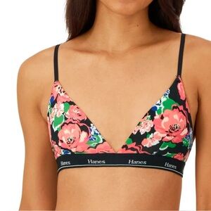 NWT set of 2 sz small bra no wire no padding hanes 1379